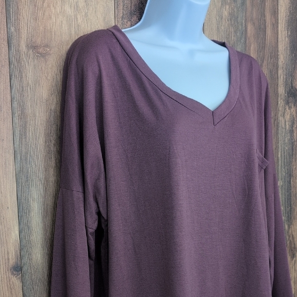 Women's Long Sleeve V-Neck Top - Purple - Picture 1 of 8